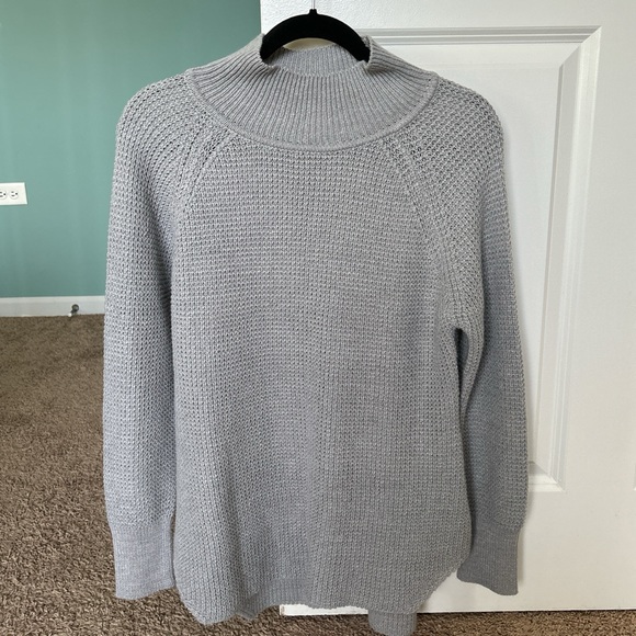 VINTAGE SWEATER - Picture 4 of 5